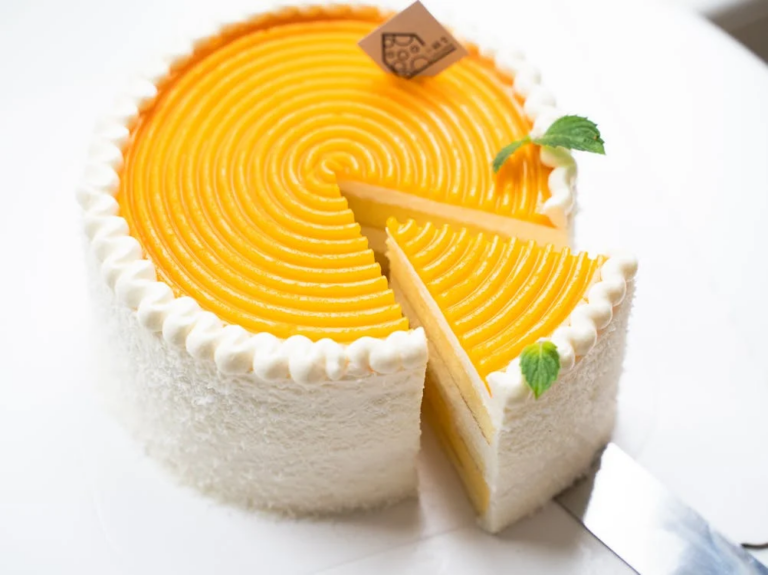 A Guide to Baking a Delectable Mango Cake at Home in 2024